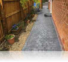Country Cobble Path in Platinum